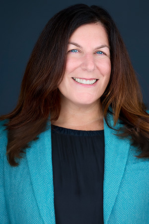 Jennifer Leitgeb - vertical